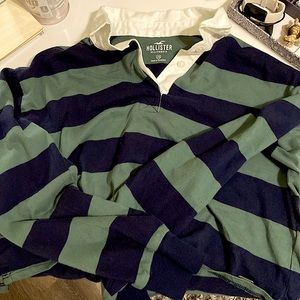 Cropped tee from Hollister 15$ only original 28$